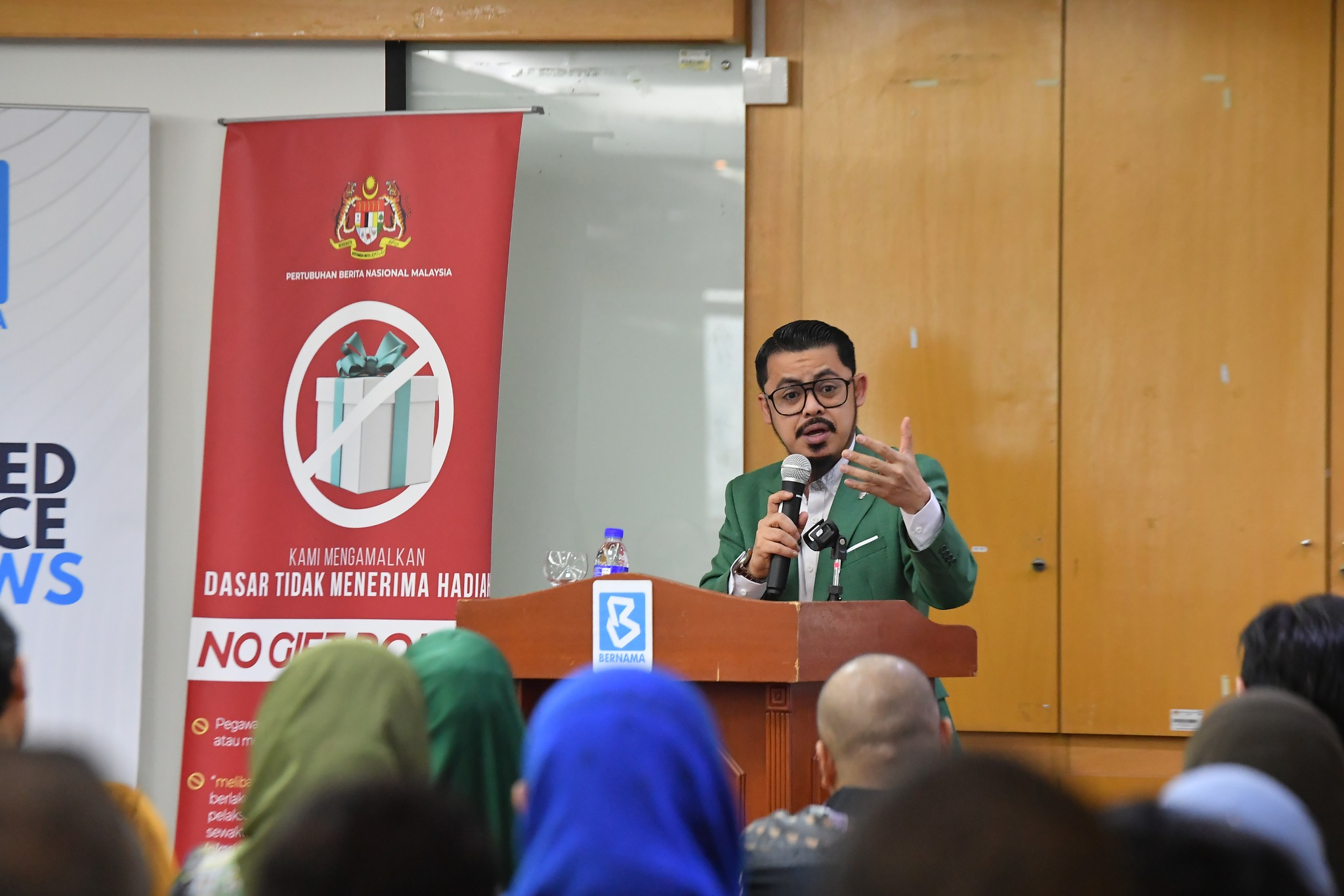 Taklimat “Integriti & Etika: Ubat Salah, Timbul Masalah”