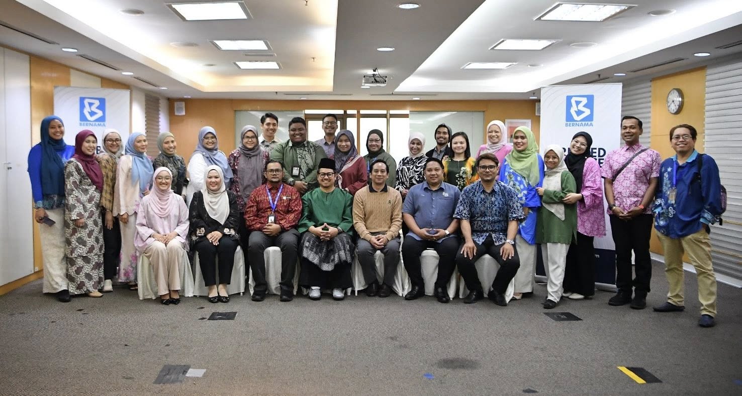 Kursus Teknik Voice Over dan Persembahan 
