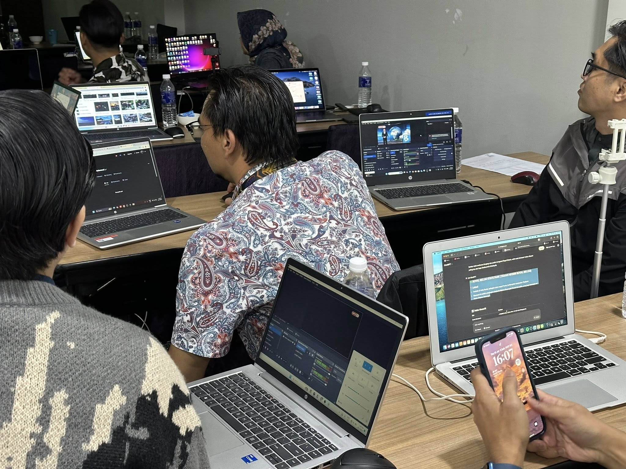 Kursus OBS Revolusi Laporan Langsung Era Digital 